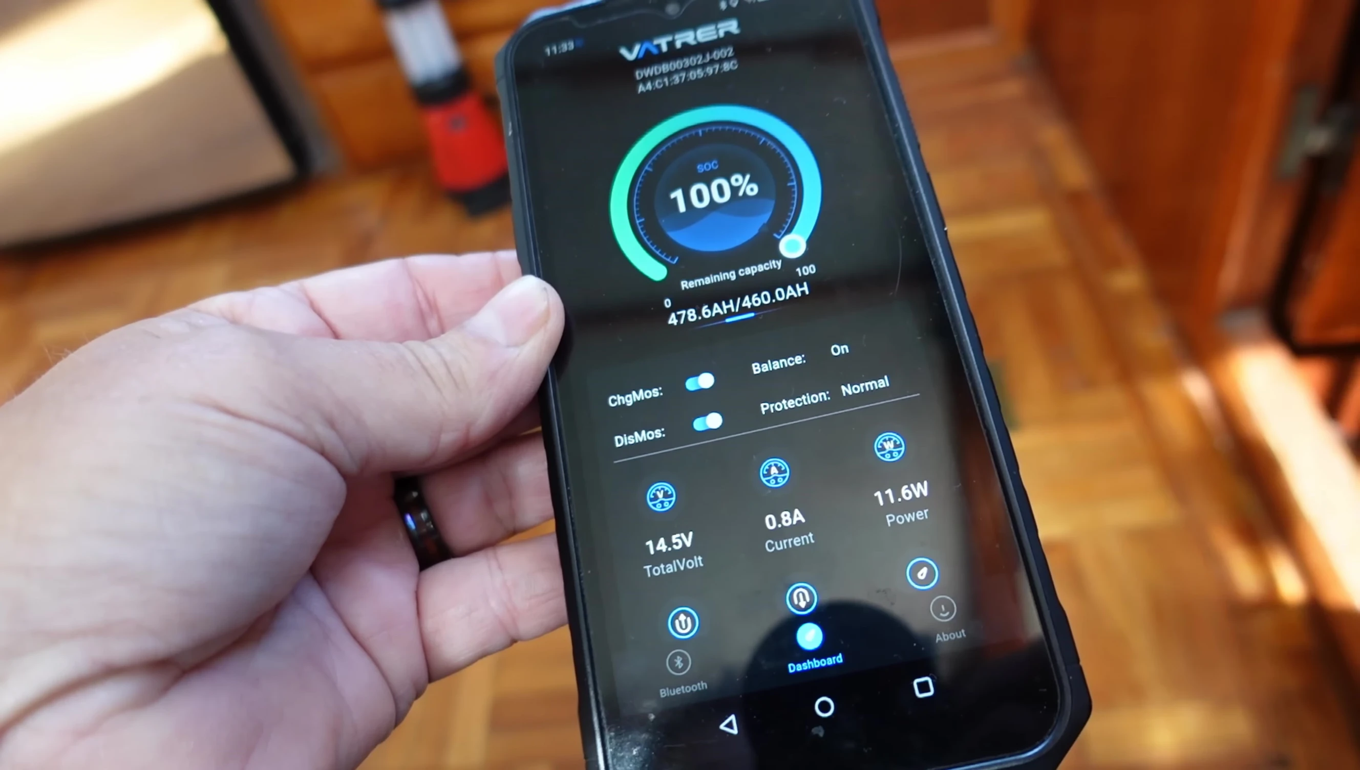 The Vadier app showing battery information.