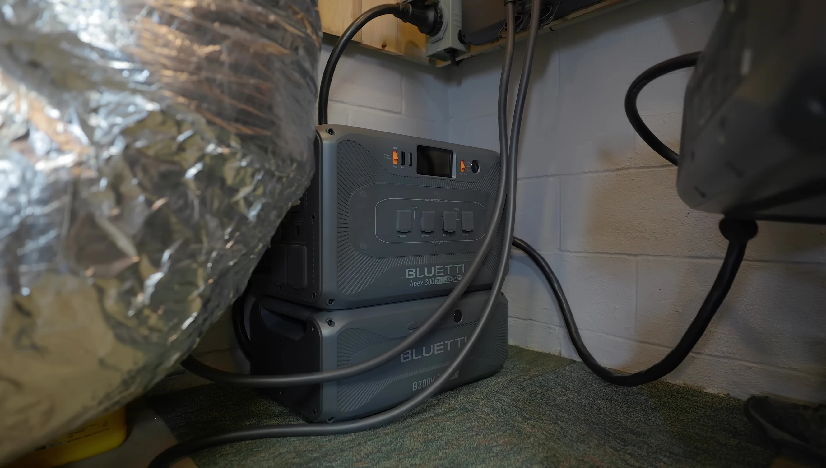 Screenshot highlighting the solar input voltage limitation of 60V.