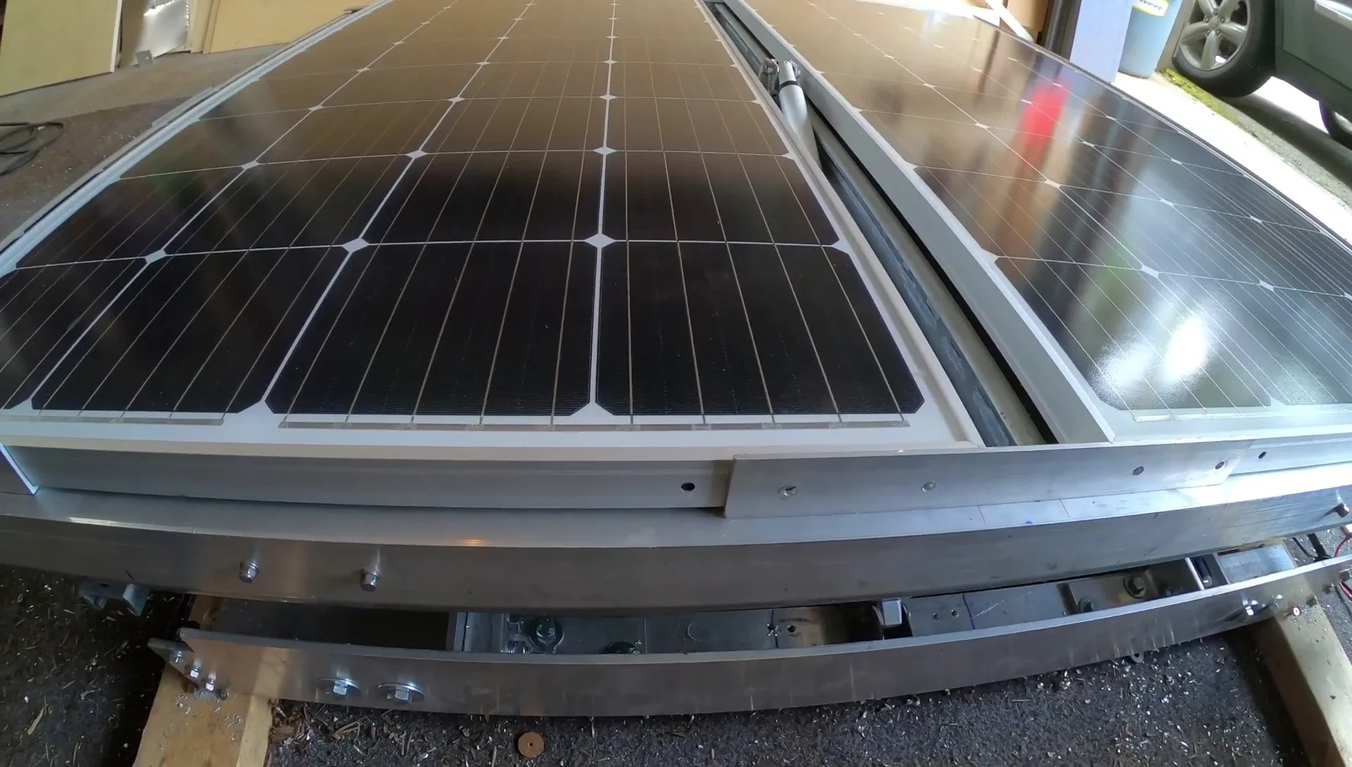 DIY Solar Panel System: A Sliding, Tilting Array for Off-Grid Power